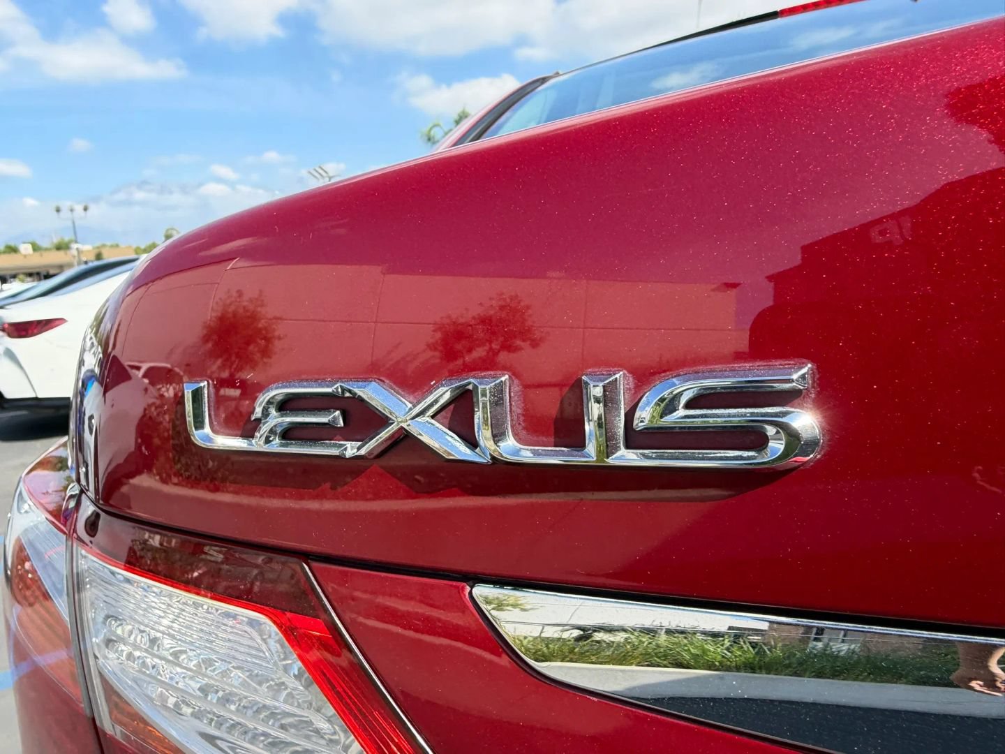 Used 2010 Lexus LS 460 RWD image 16