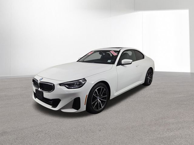 Used 2024 BMW 230i xDrive Coupe w/ Convenience Package AWD/4WD image 2