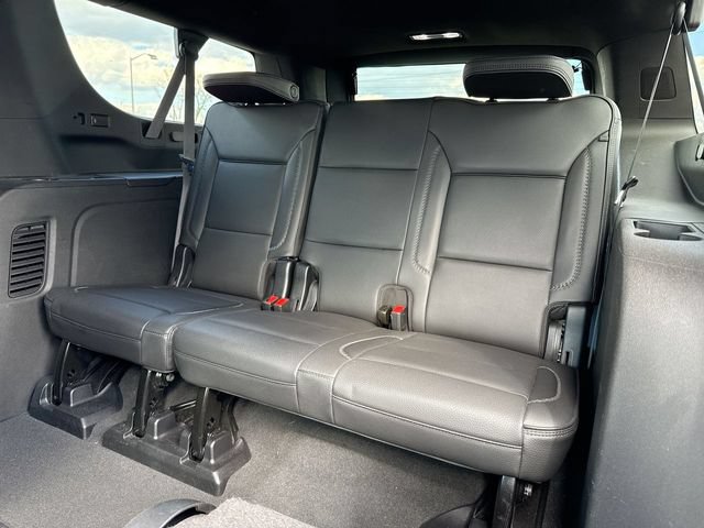 Used 2024 GMC Yukon XL Denali AWD/4WD image 24