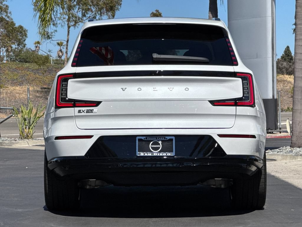 New 2026 Volvo EX90 Ultra AWD/4WD image 4