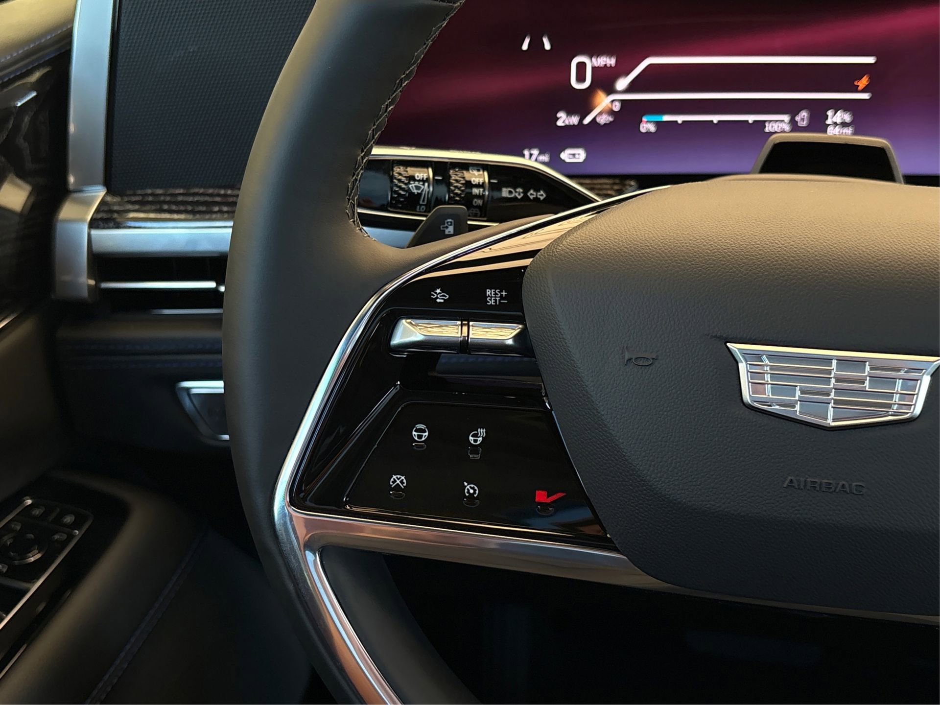 New 2026 Cadillac Escalade IQ Sport 1 w/ LPO, ONYX Package AWD/4WD image 25