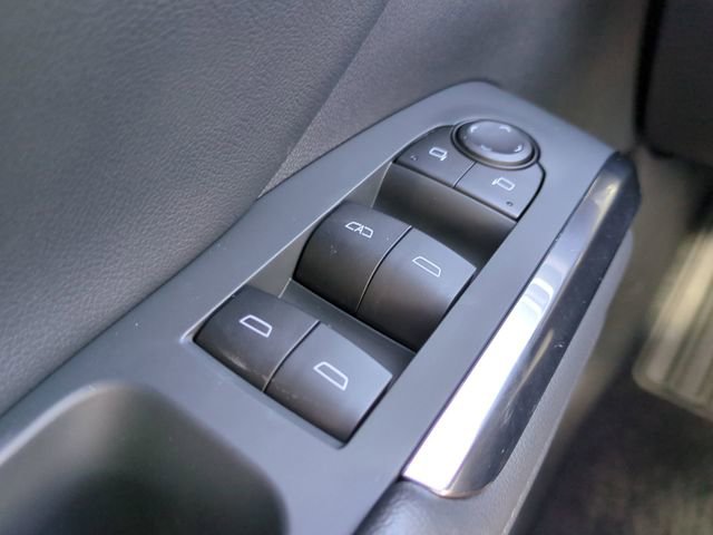 New 2025 Chevrolet Traverse LT image 24