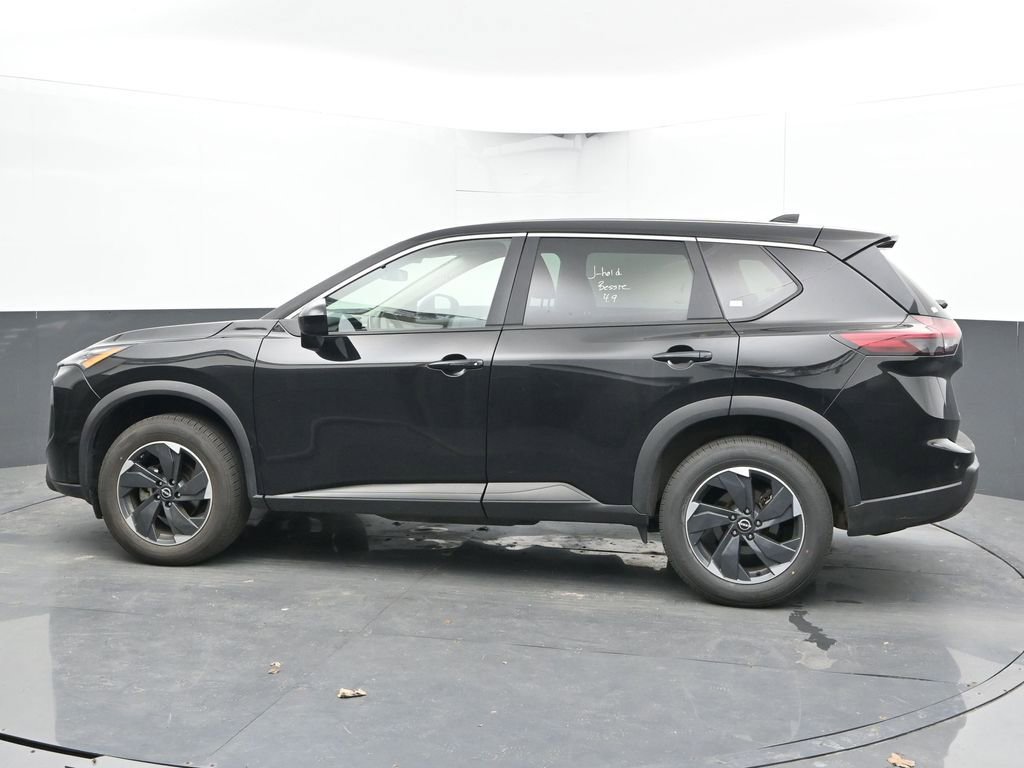 Used 2025 Nissan Rogue SV AWD/4WD image 8
