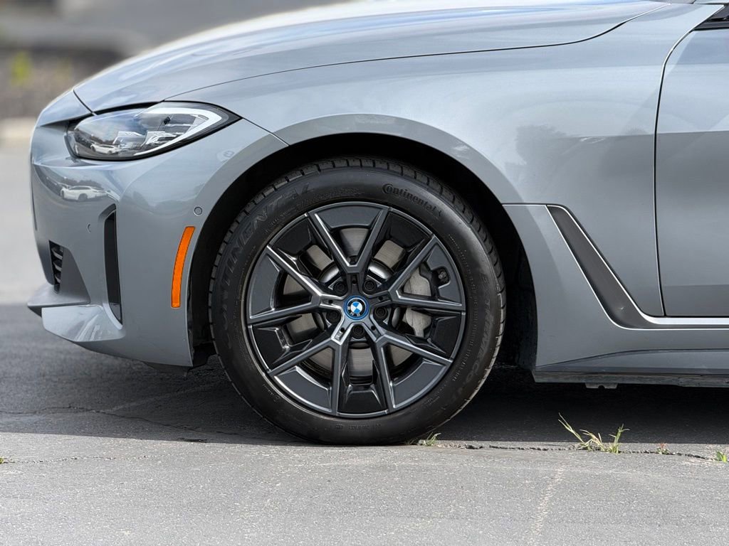 Used 2023 BMW i4 eDrive35 w/ Premium Package image 8