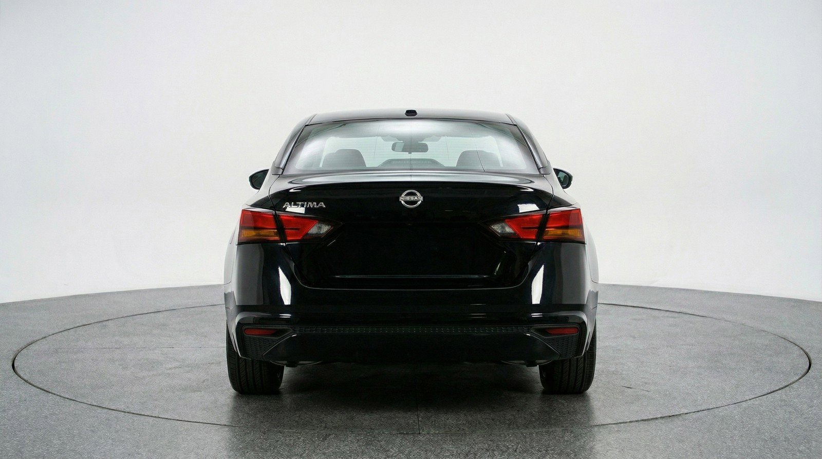 Used 2025 Nissan Altima 2.5 SV image 7