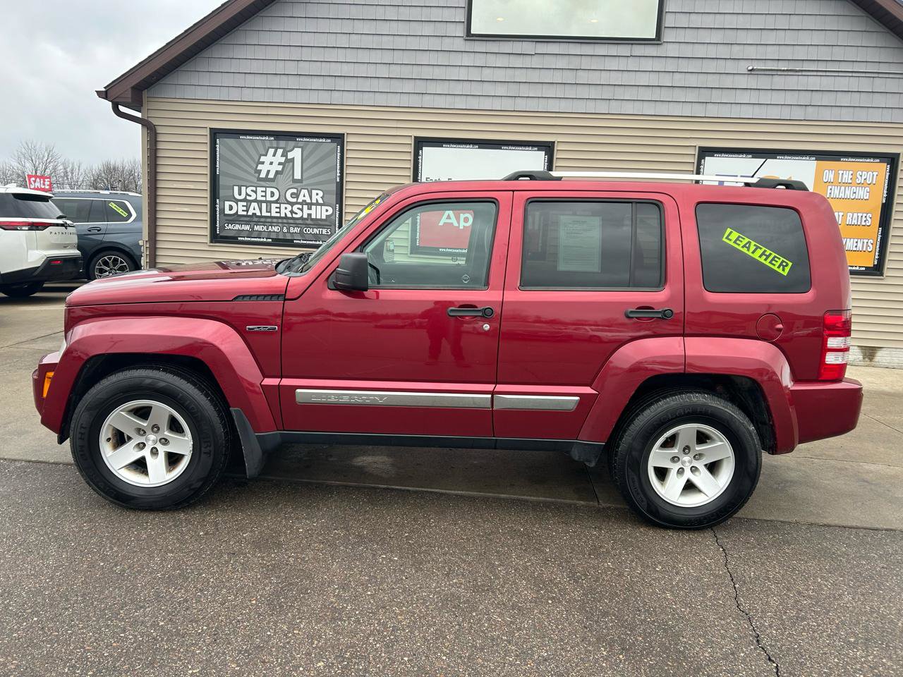 Used 2012 Jeep Liberty Limited Jet image 8