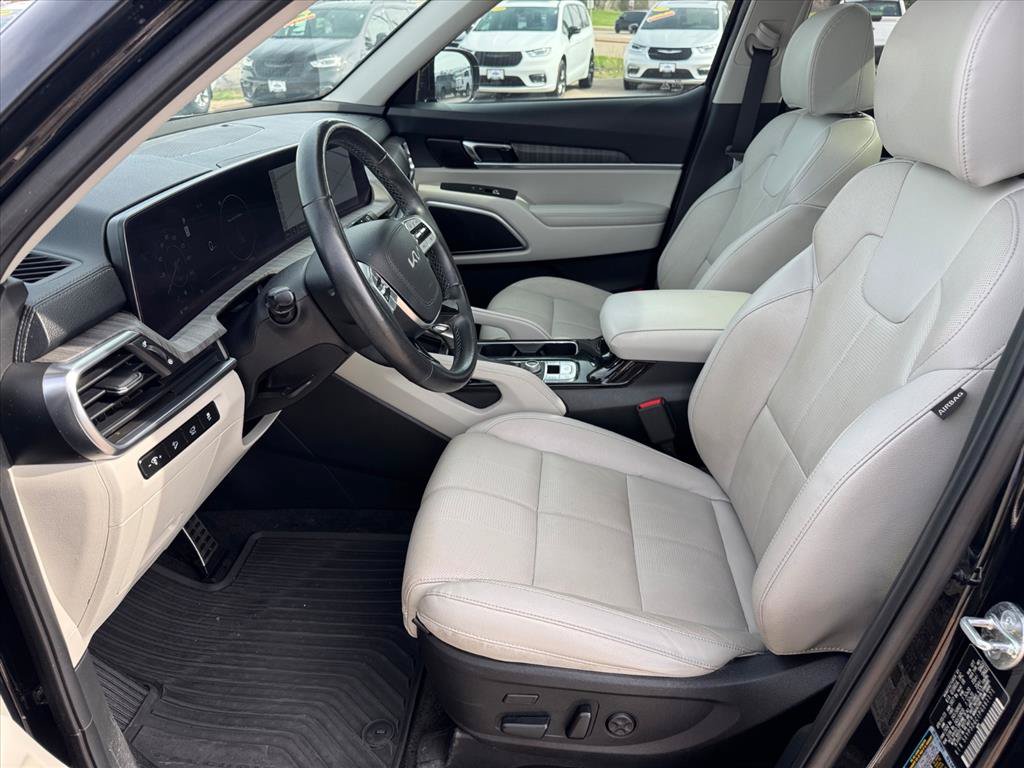 Used 2023 Kia Telluride SX AWD/4WD image 10