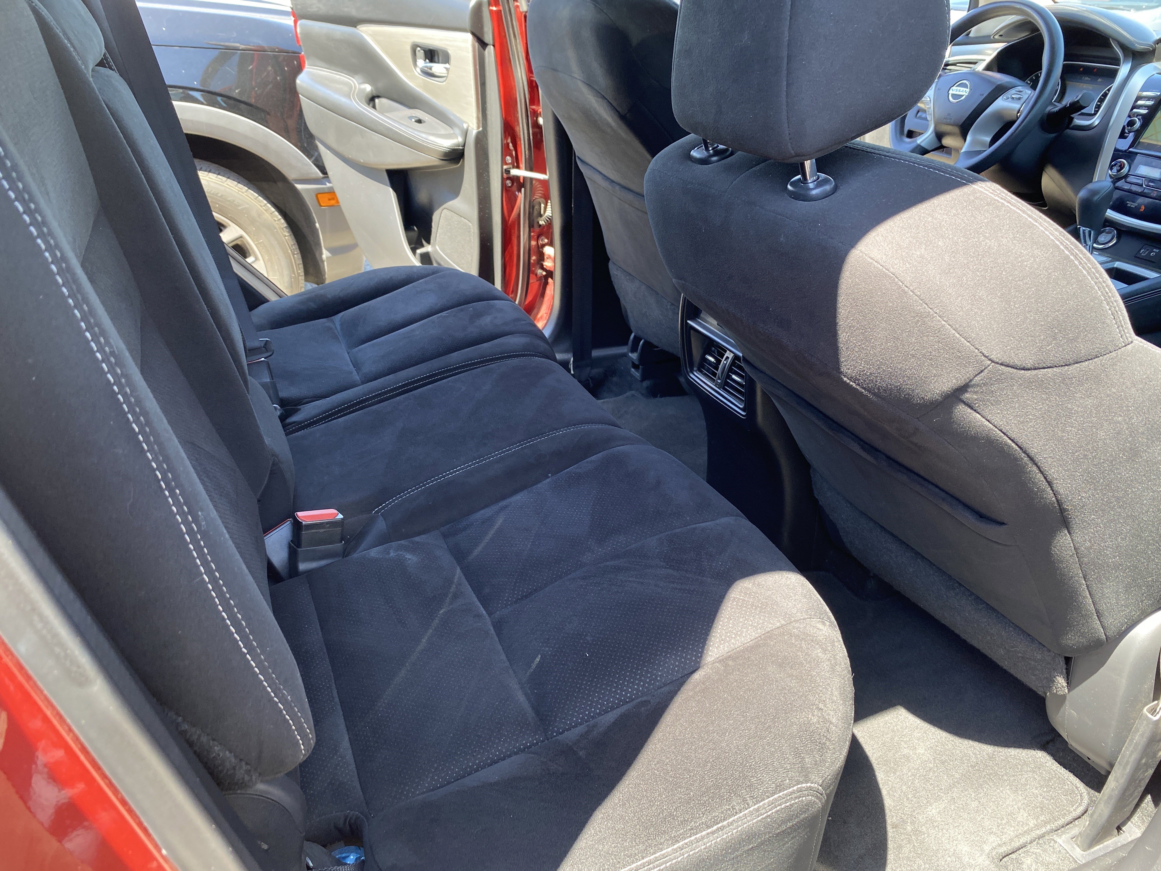 Used 2018 Nissan Murano S image 15