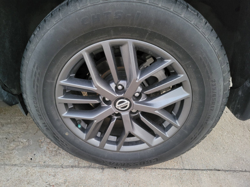 Used 2021 Nissan Rogue S image 40