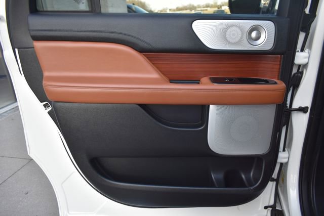 Used 2021 Lincoln Navigator L Reserve image 44