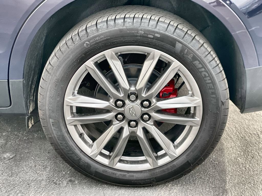 Certified 2025 Cadillac XT5 Sportv image 33