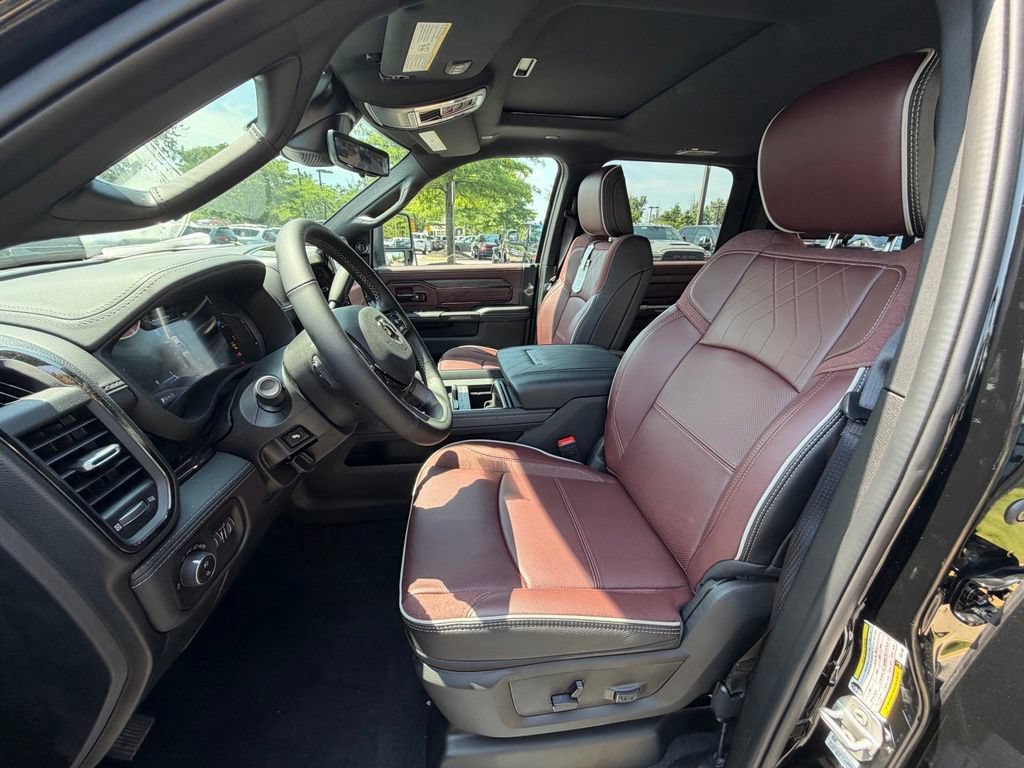New 2026 RAM 2500 Limited AWD/4WD image 15