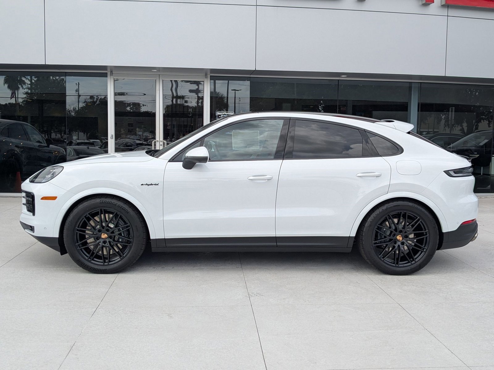 New 2026 Porsche Cayenne E-Hybrid image 2