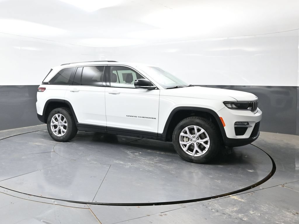 Used 2022 Jeep Grand Cherokee Limited AWD/4WD image 5