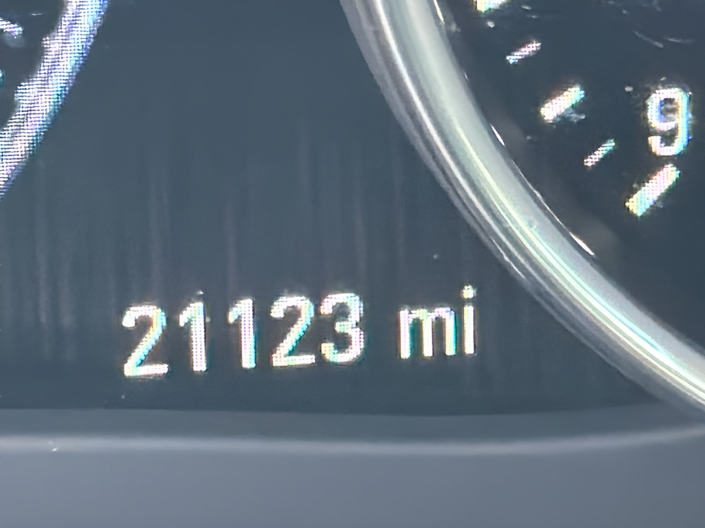 Used 2020 Buick Envision Premium AWD/4WD image 31