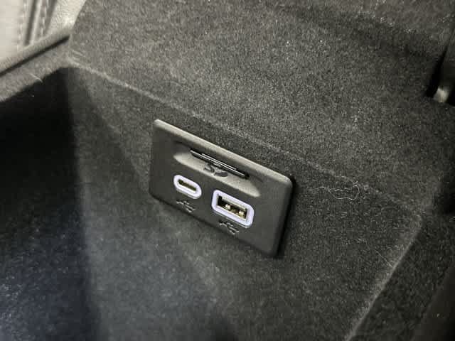 Used 2023 Cadillac XT5 Premium Luxury FWD image 26