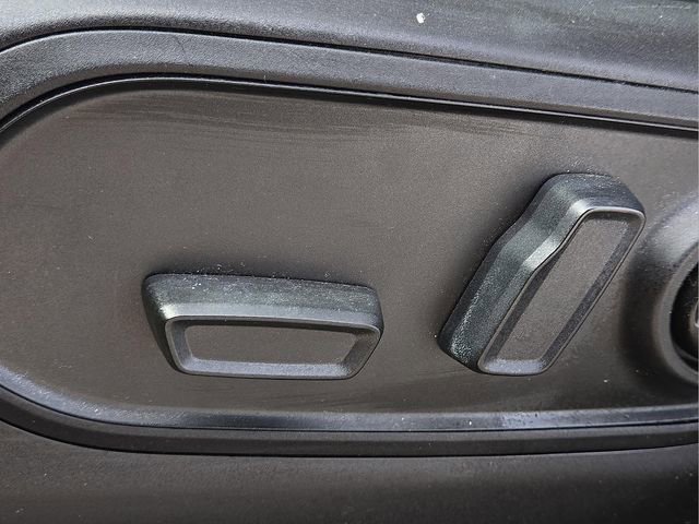 Used 2023 Jeep Grand Cherokee Altitude image 24