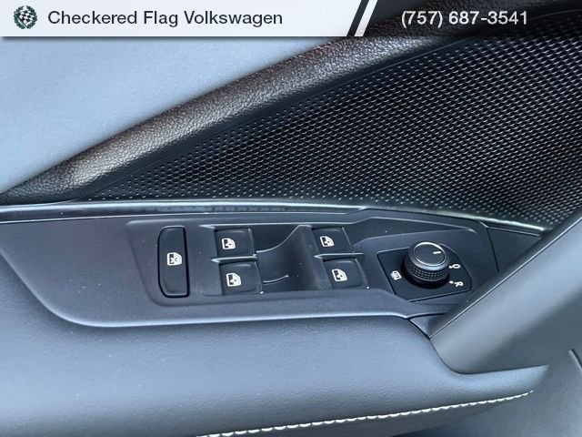 New 2026 Volkswagen Tiguan SE R-Line image 17