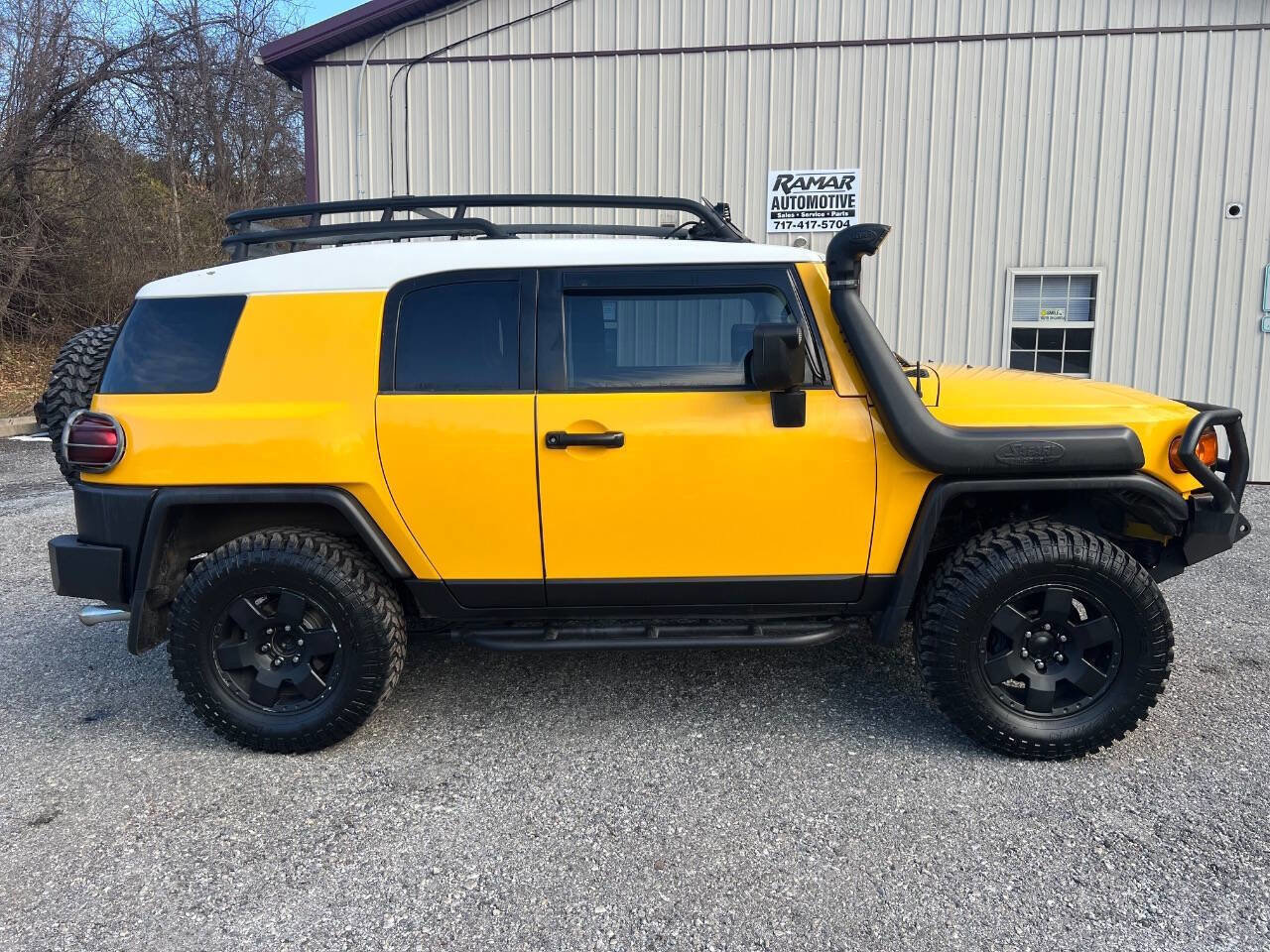 Used 2007 Toyota FJ Cruiser 4WD image 2