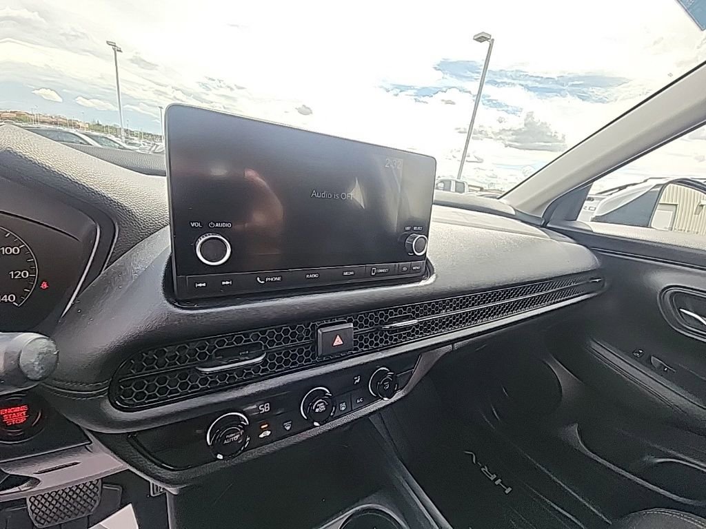 Certified 2023 Honda HR-V LX image 18