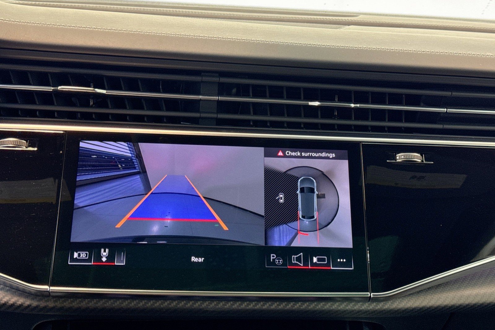 Used 2024 Audi RS Q8 image 14