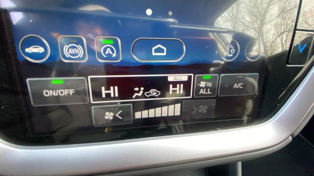 Certified 2024 Subaru Crosstrek 2.0i Premium AWD/4WD image 28