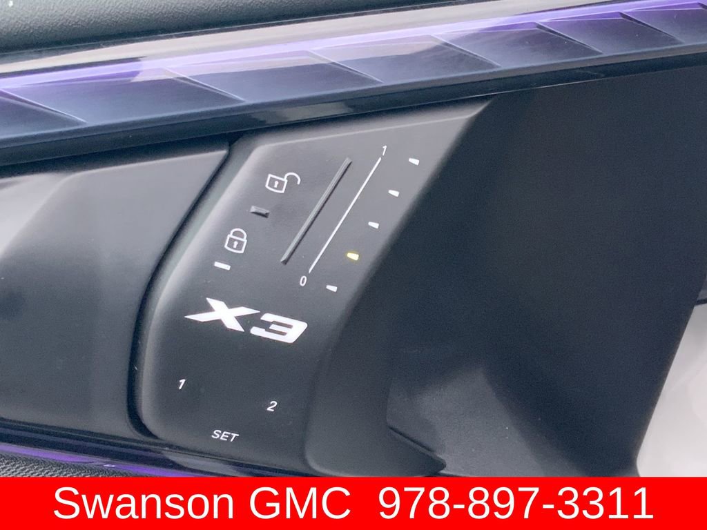 Used 2025 BMW X3 xDrive30i w/ M Sport Package image 22