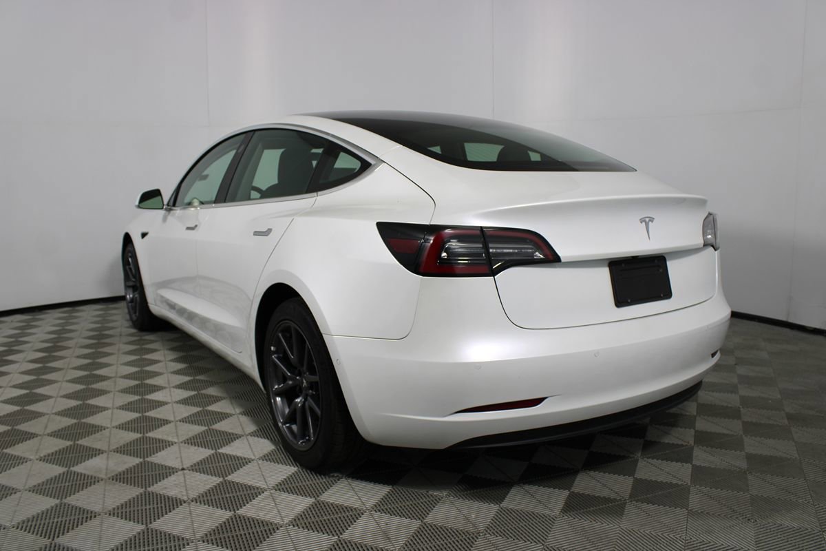 Used 2020 Tesla Model 3 Standard Range Plus RWD image 27