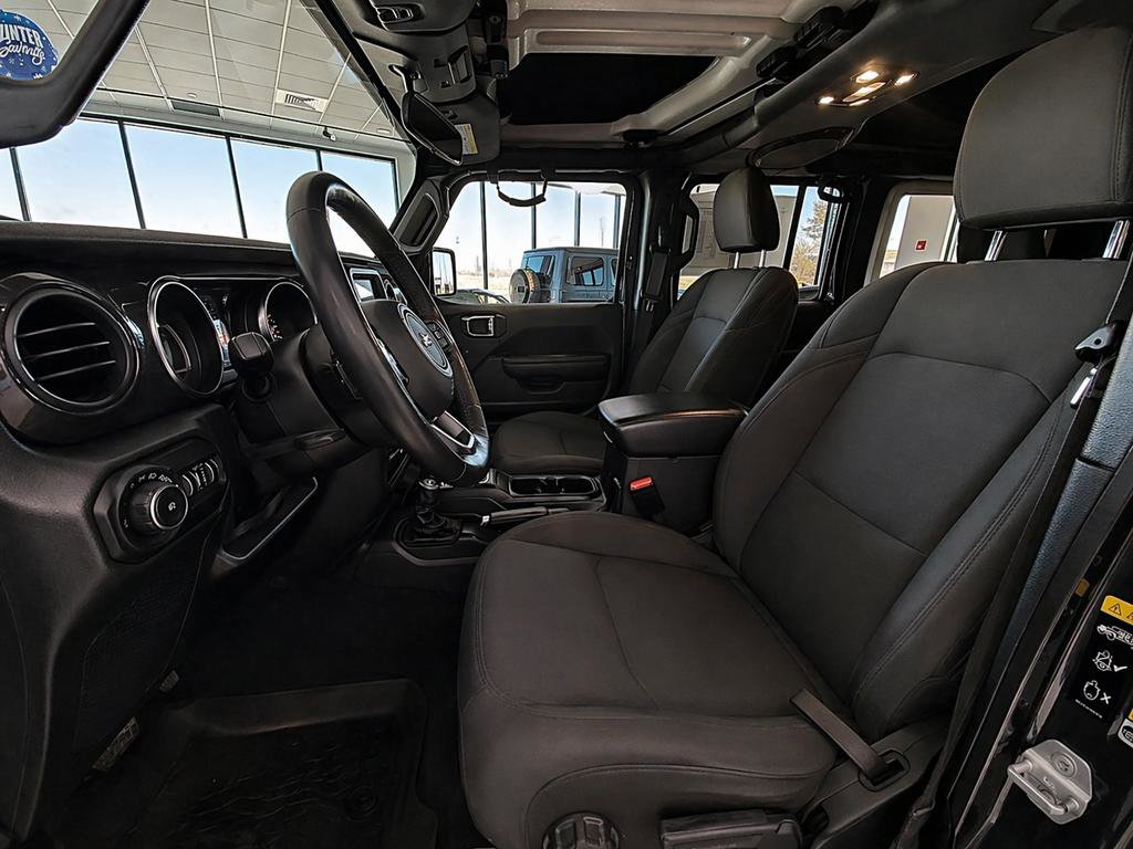 Used 2021 Jeep Wrangler Unlimited Sport AWD/4WD image 2