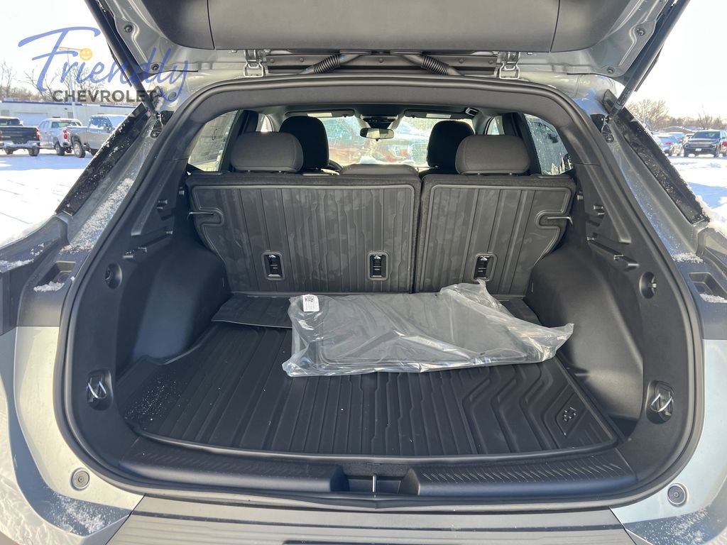 New 2026 Chevrolet Equinox EV LT FWD image 11