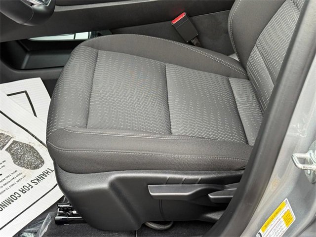 Used 2025 Chevrolet Equinox LT image 17
