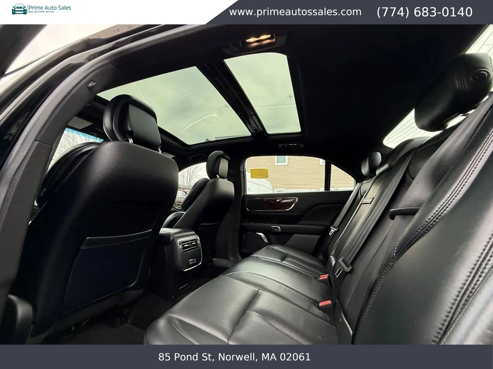 Used 2017 Lincoln Continental Select w/ Climate Package image 28