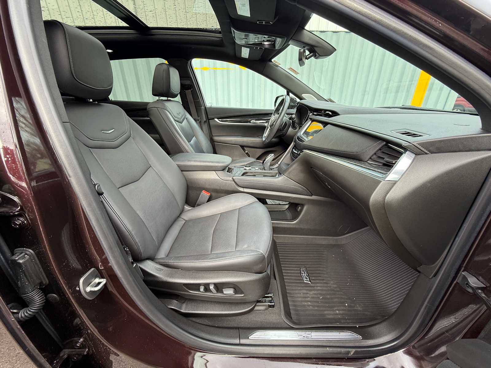 Used 2021 Cadillac XT5 Premium Luxury image 39