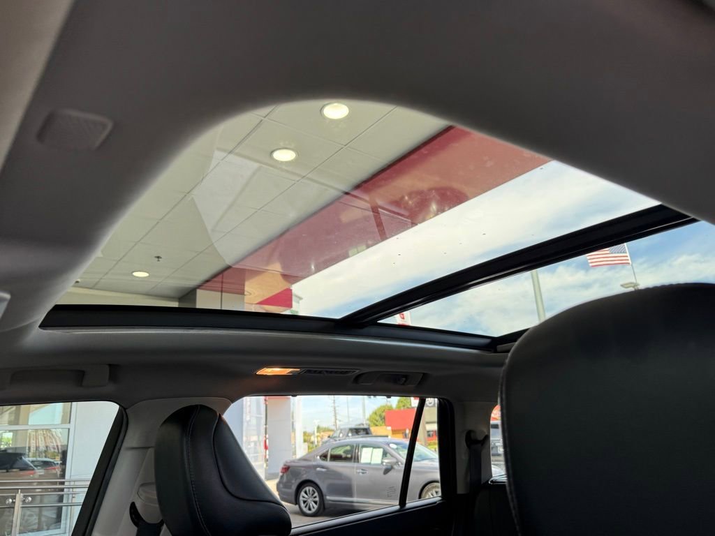 Used 2022 Toyota Highlander Platinum image 24