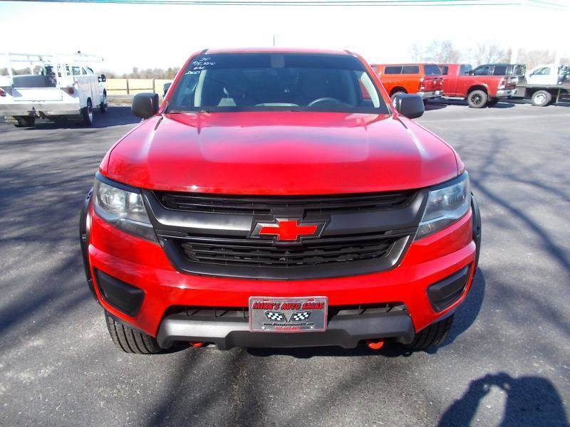 Used 2020 Chevrolet Colorado W/T RWD image 9