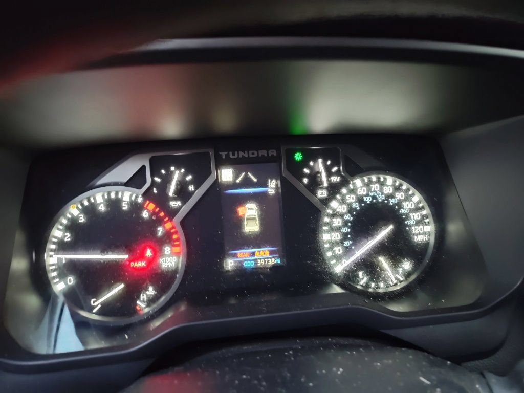 Used 2025 Toyota Tundra SR w/ SR Tow Package AWD/4WD image 9