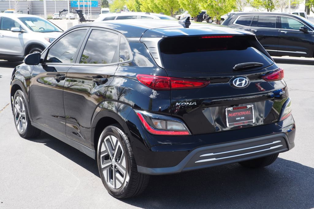 Used 2023 Hyundai Kona SEL image 4