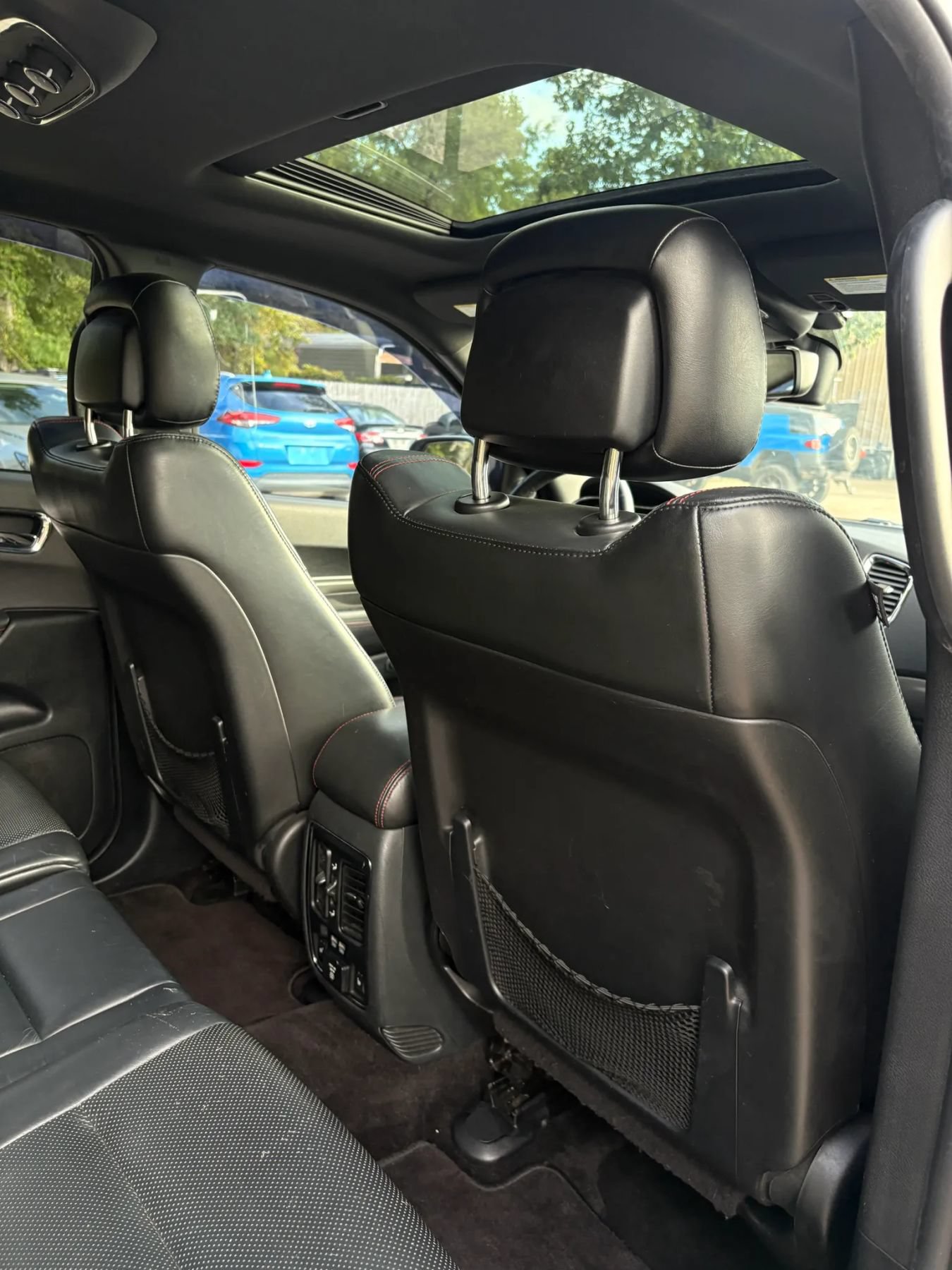 Used 2016 Dodge Durango R/T w/ Blacktop Package AWD/4WD image 43