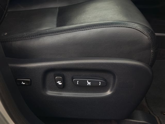Used 2010 Lexus RX 450h AWD image 42