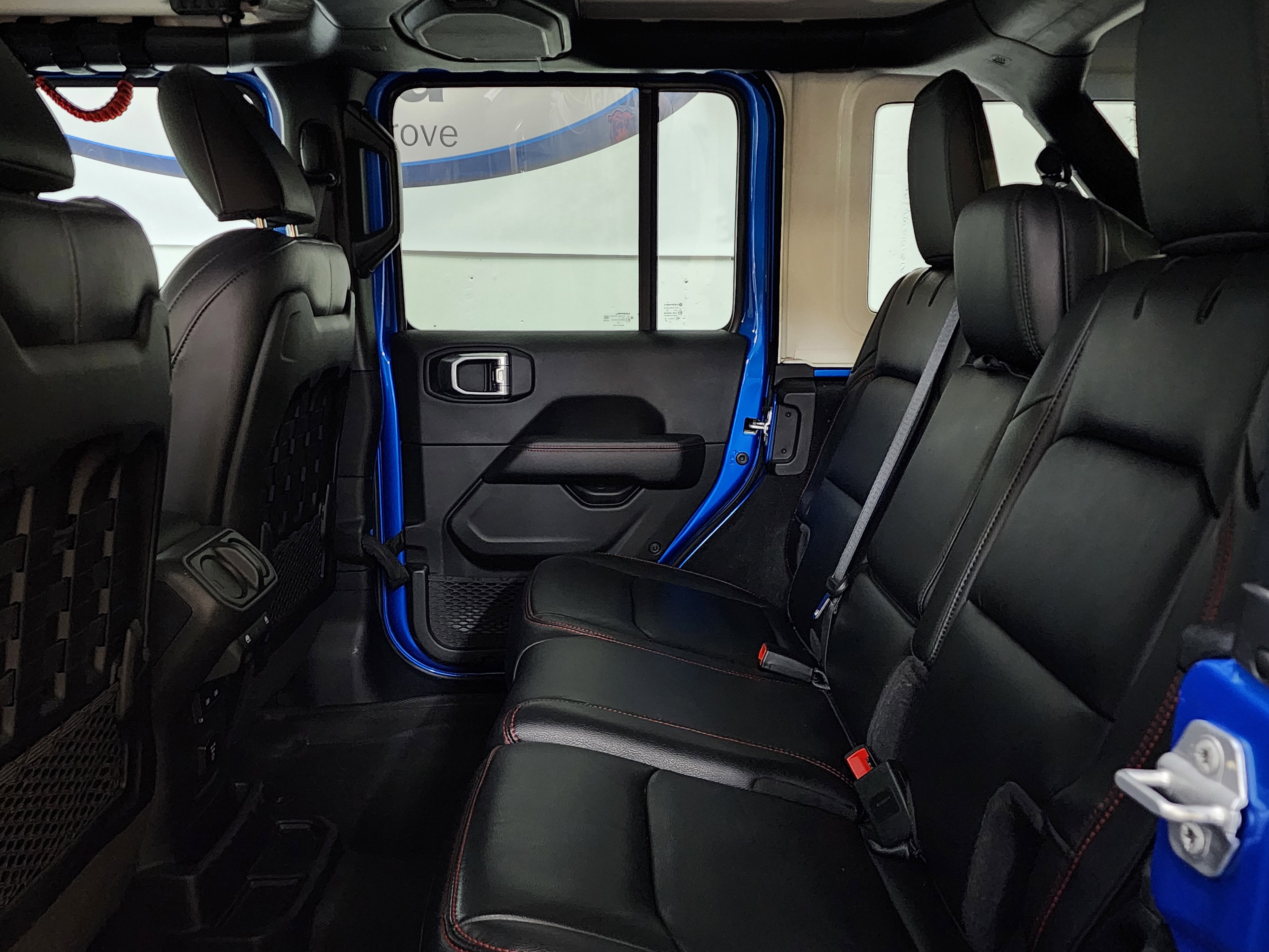 Used 2021 Jeep Wrangler Unlimited Rubicon w/ Xtreme Recon 35" Tire Package image 17