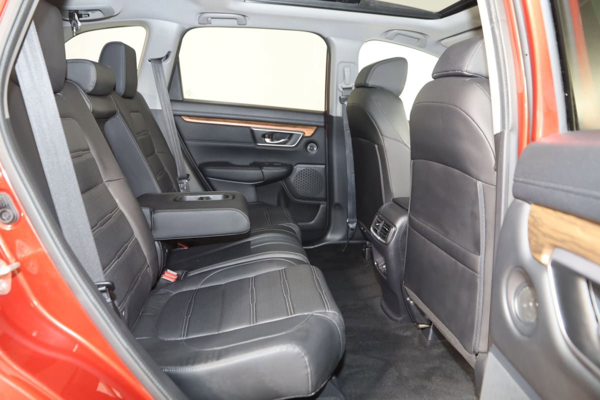 Used 2019 Honda CR-V Touring image 14