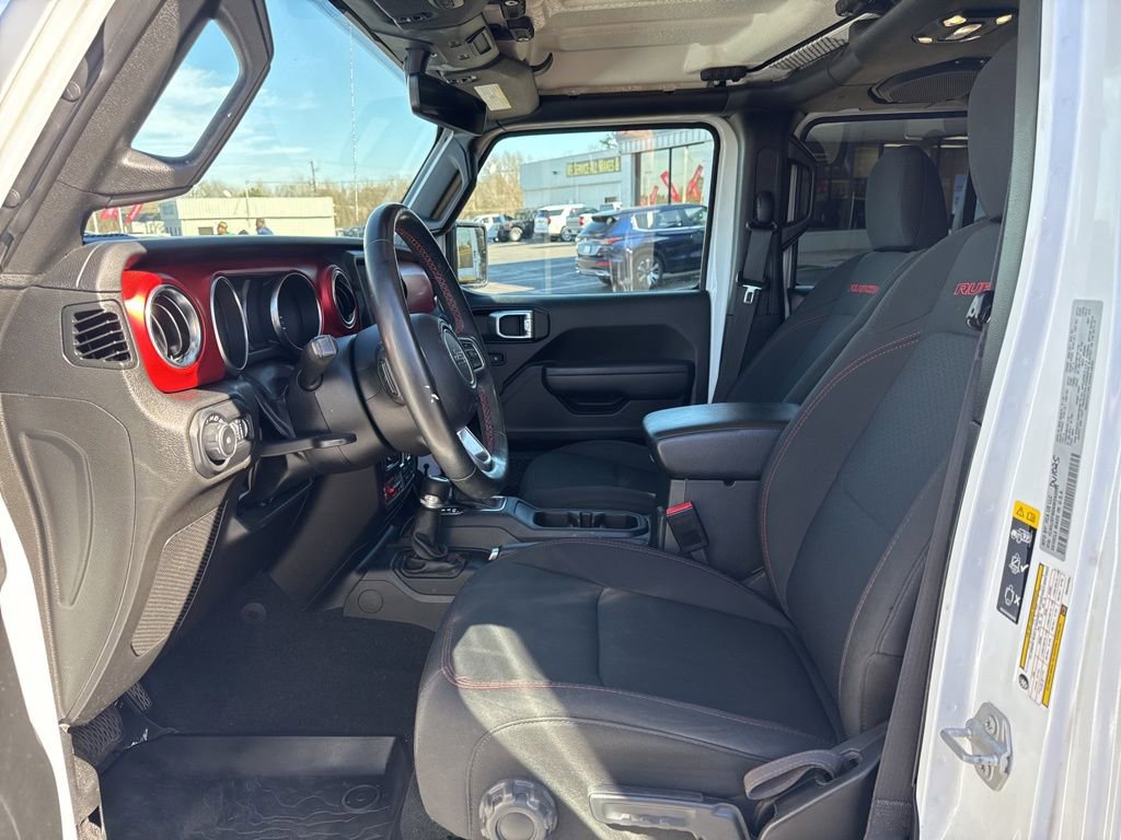 Used 2022 Jeep Wrangler Unlimited Rubicon w/ LED Lighting Group AWD/4WD image 18
