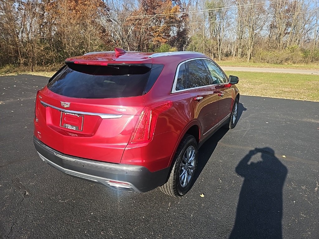 Used 2021 Cadillac XT5 Premium Luxury w/ LPO, Floor Liner Package image 6