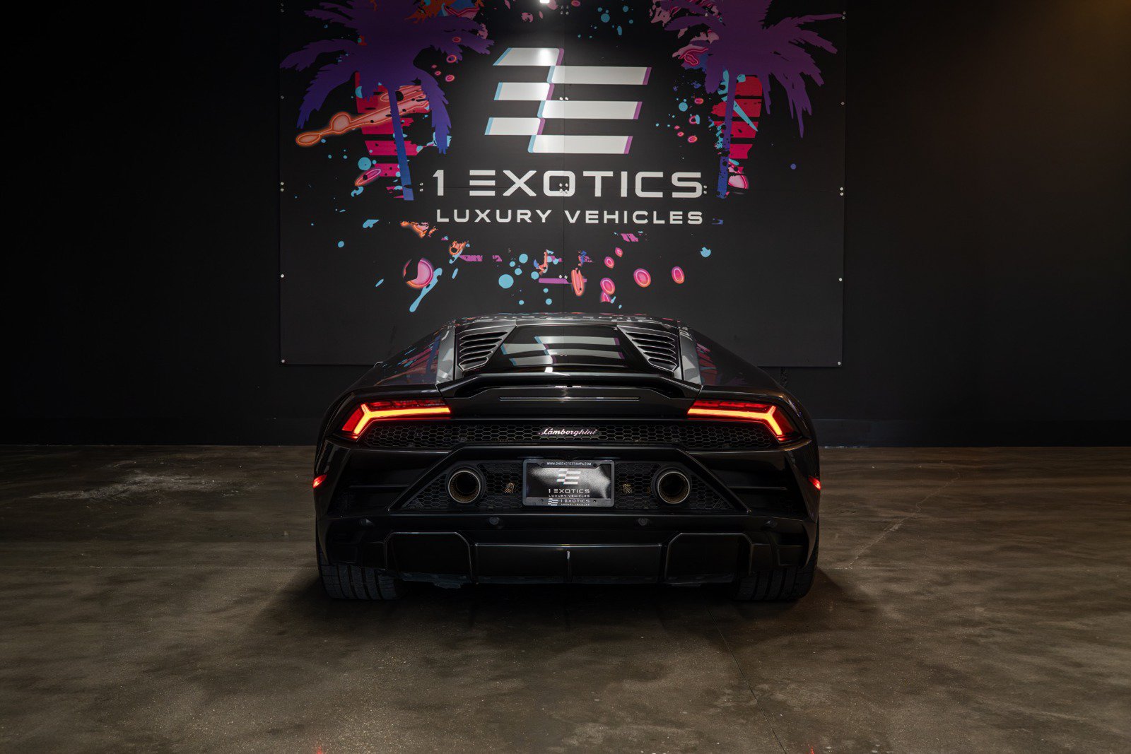 Used 2021 Lamborghini Huracan EVO RWD image 5