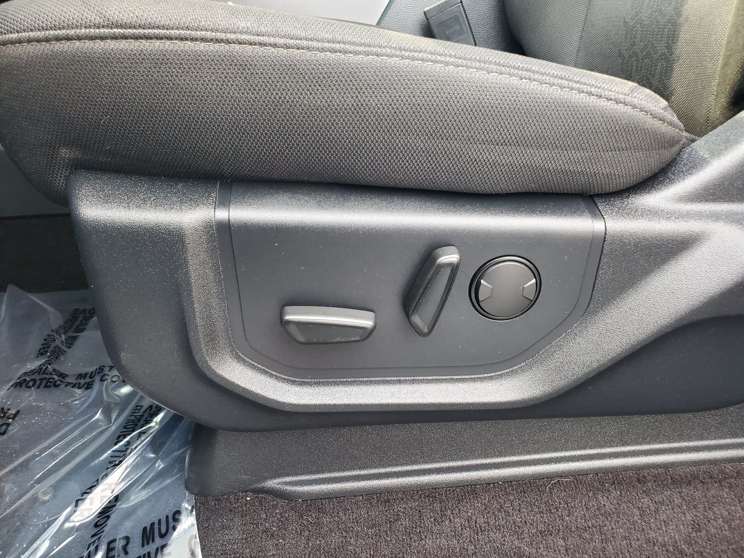 Used 2019 Ford F150 XLT w/ Equipment Group 302A Luxury AWD/4WD image 10