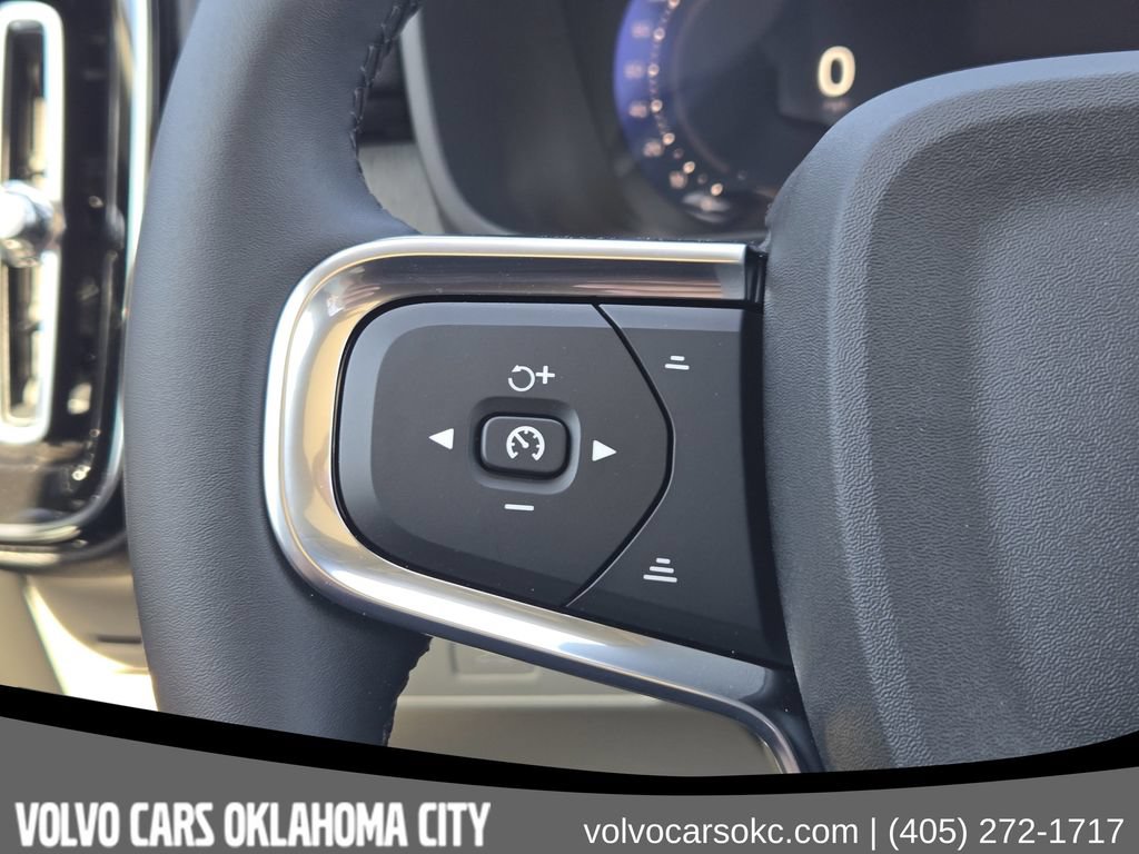 Used 2026 Volvo XC40 B5 Ultra w/ Protection Package Premier AWD/4WD image 28