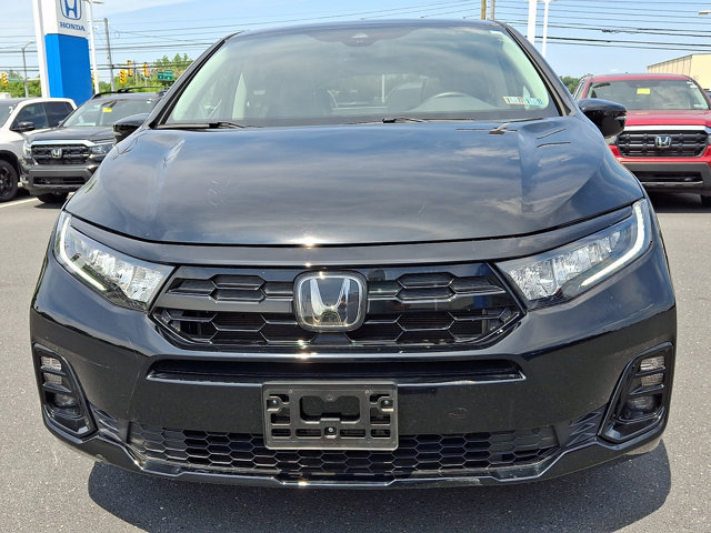 Certified 2025 Honda Odyssey Elite image 3