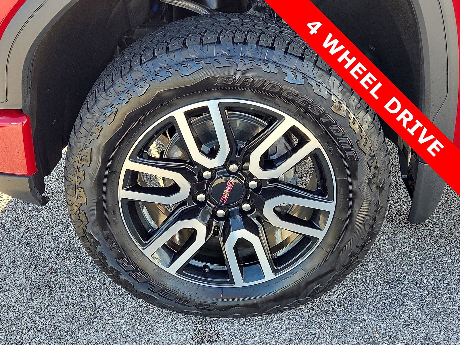 Used 2024 GMC Sierra 1500 AT4 image 7