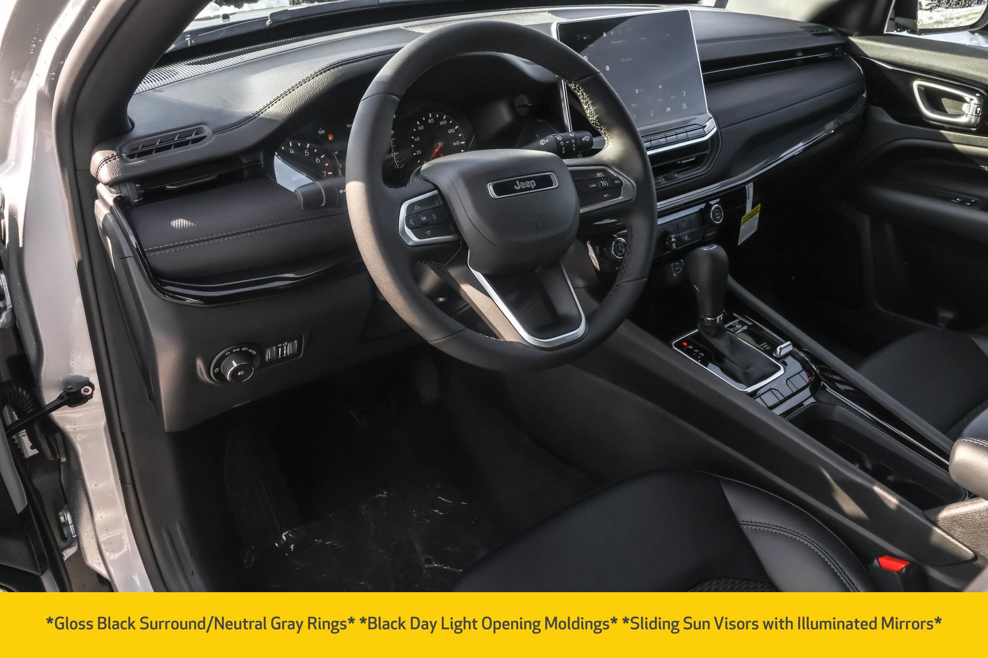 New 2026 Jeep Compass Latitude image 4