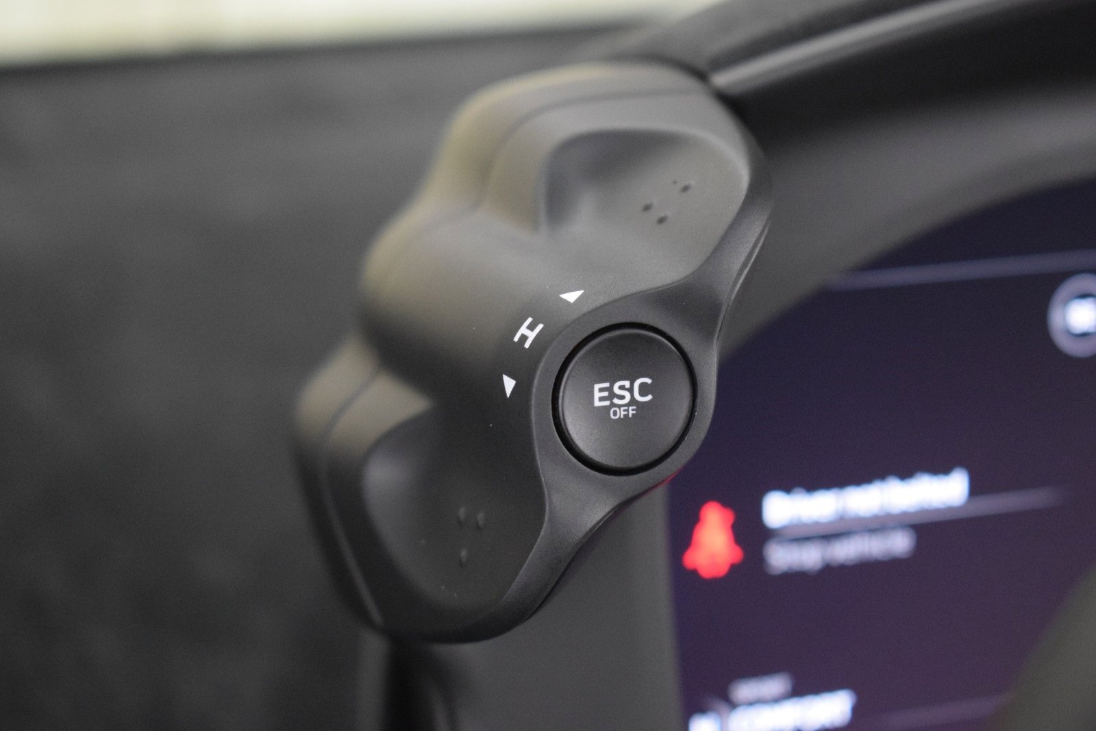 New 2026 McLaren Artura image 25